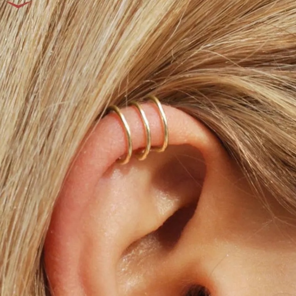 “Rebel” Ear Cuff Triple Band Gold NoPierce Earring - Picture 5 of 8
